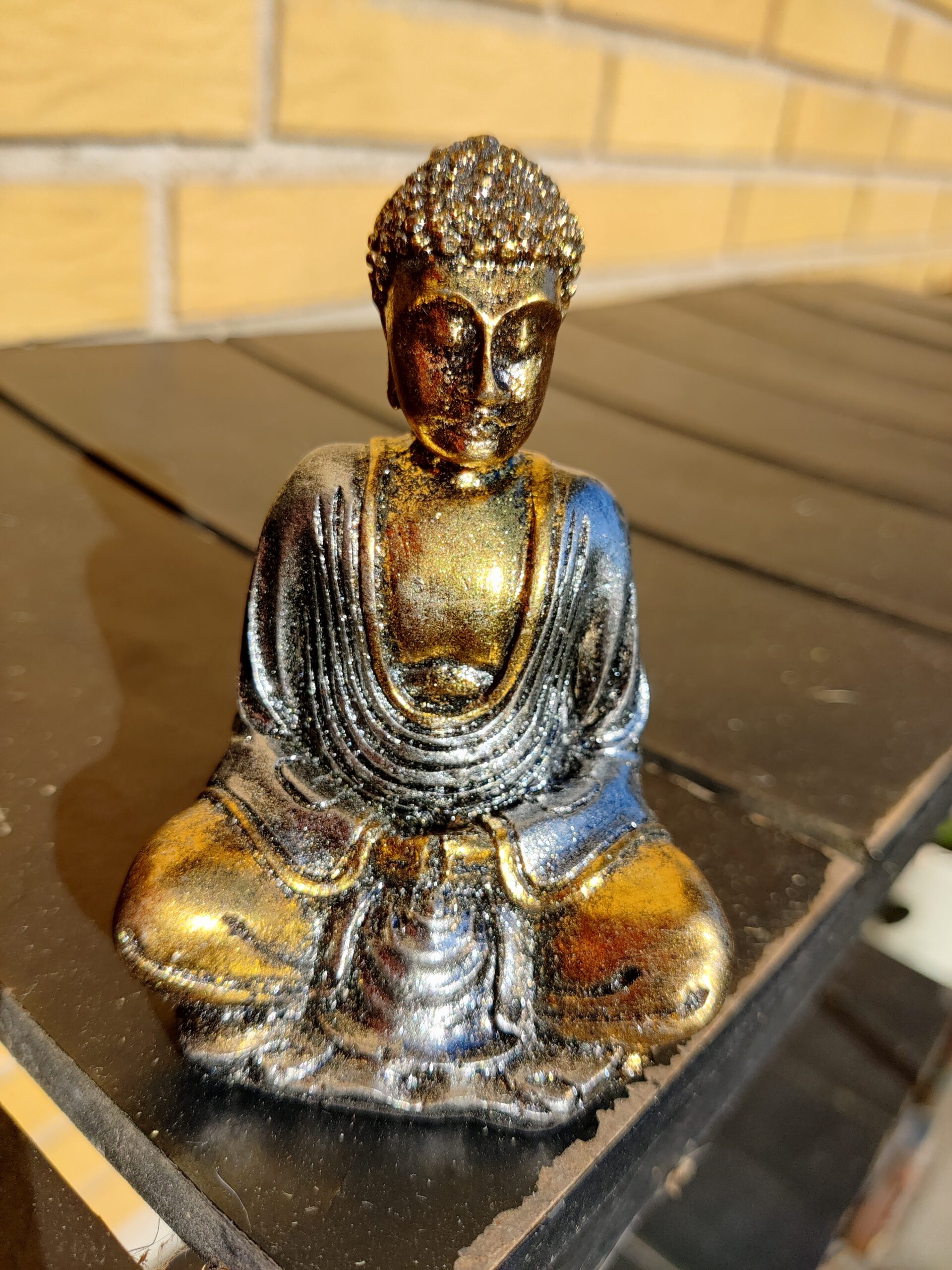 Lille Sølv og Guldmalet Buddha - Visdom