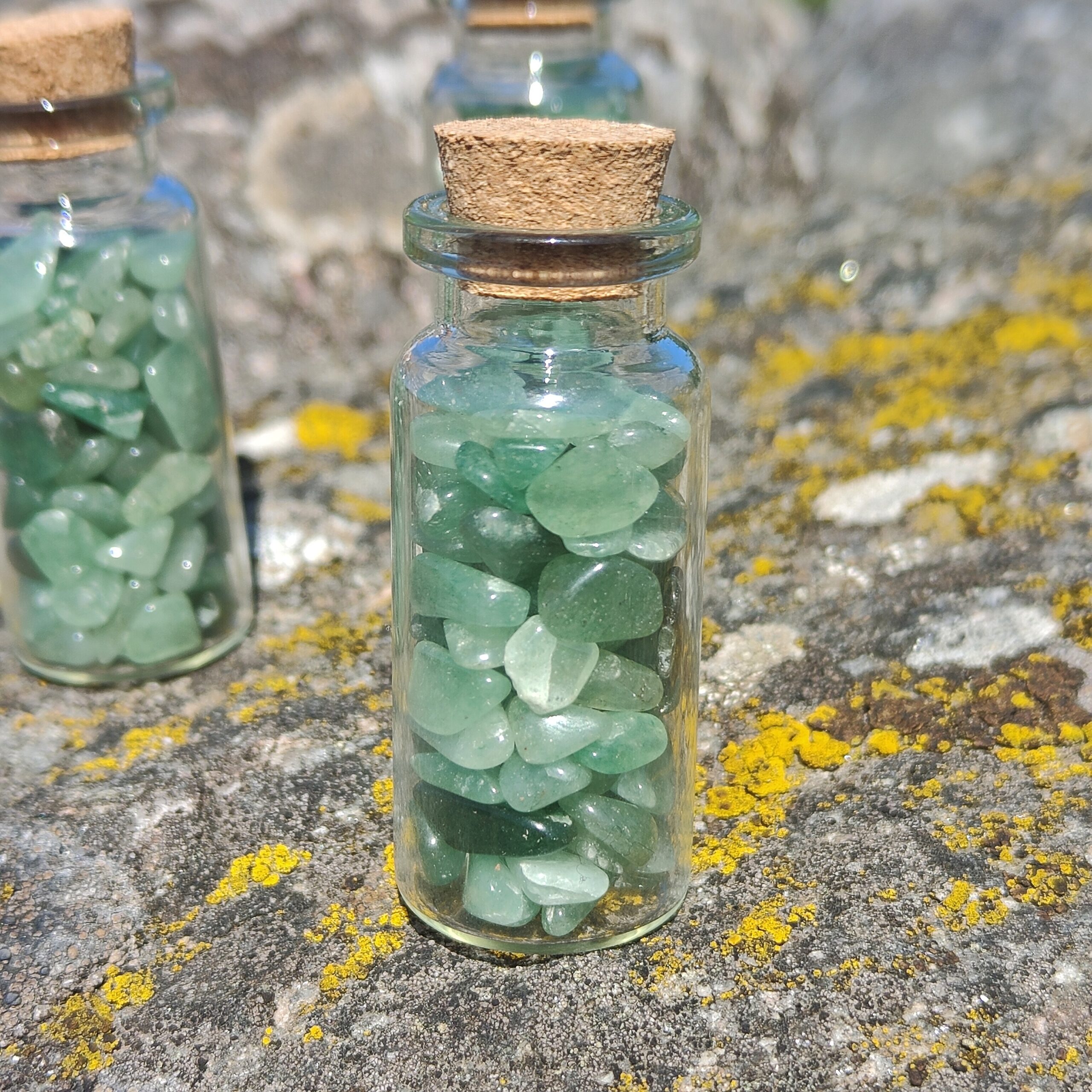 Grøn Aventurin Chips i Glasflaske med Prop