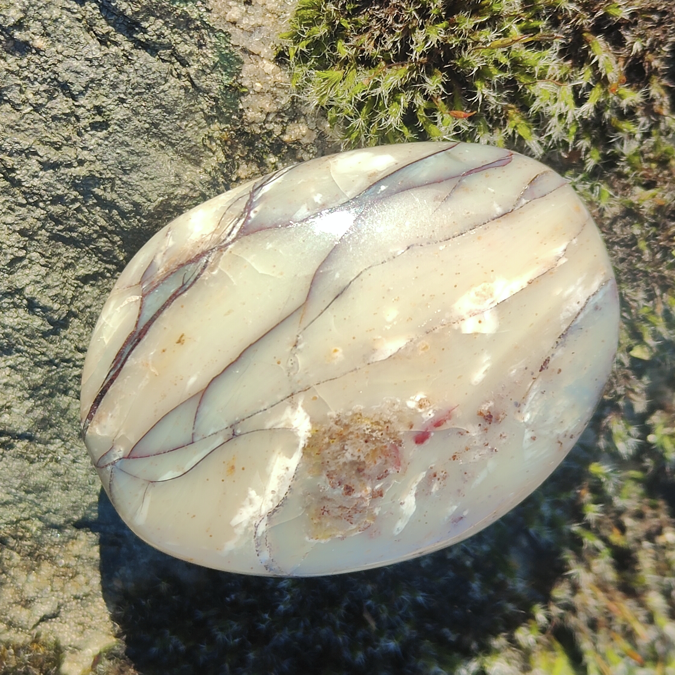 Mystic Opal Palmstone - Nr. 2